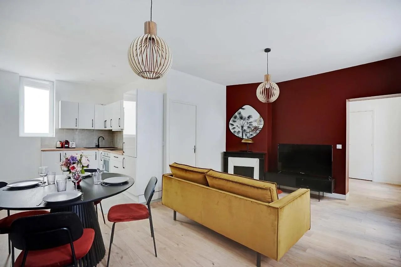 Charming Appartement 6P3Br Le Marais 2B パリ